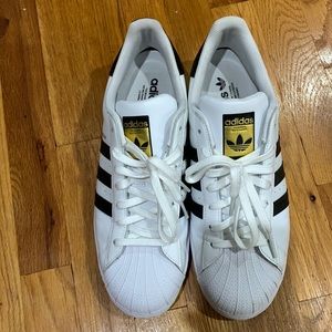 Adidas Superstar Men’s Sneakers